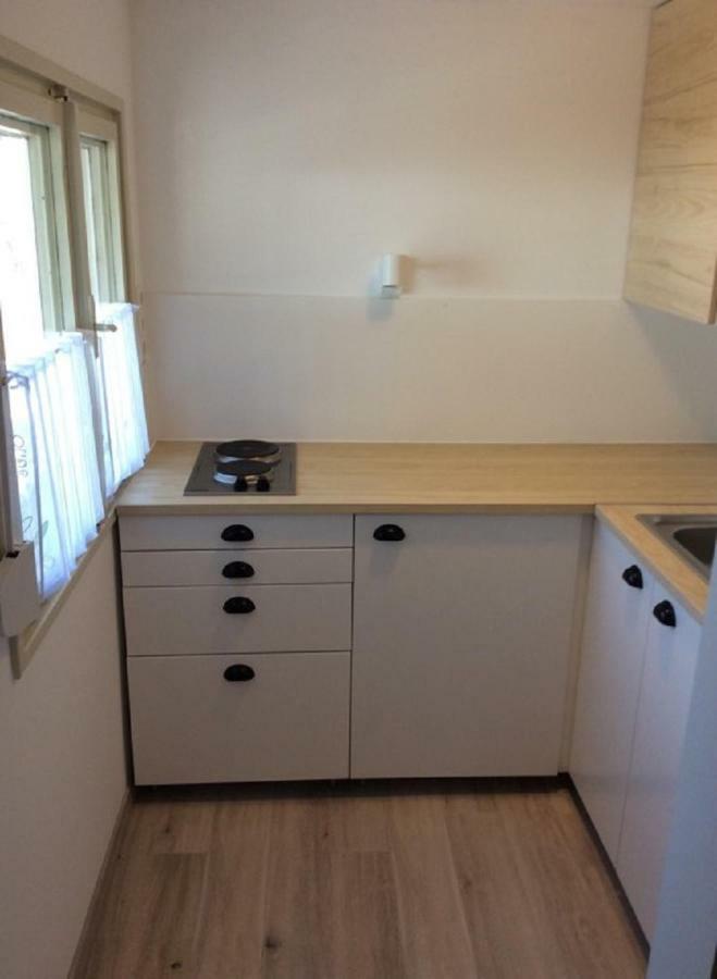 Szegfu Apartmanhaz Villa Balatonfůzfő Eksteriør billede